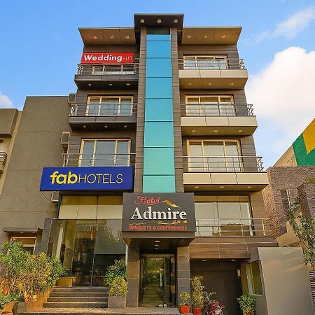 Fabhotel Admire Suites New Delhi Exterior photo